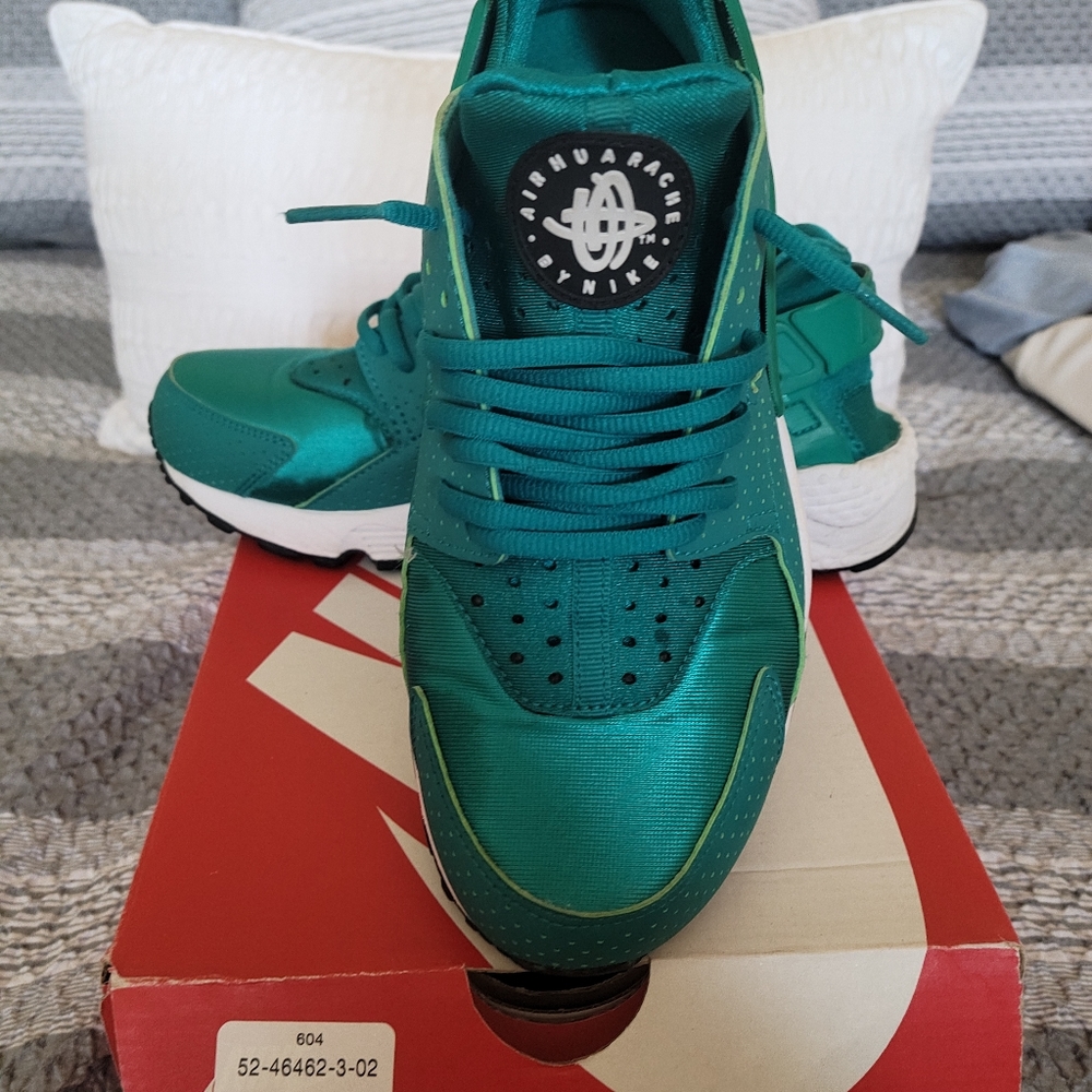 Nike Womens Sneakers